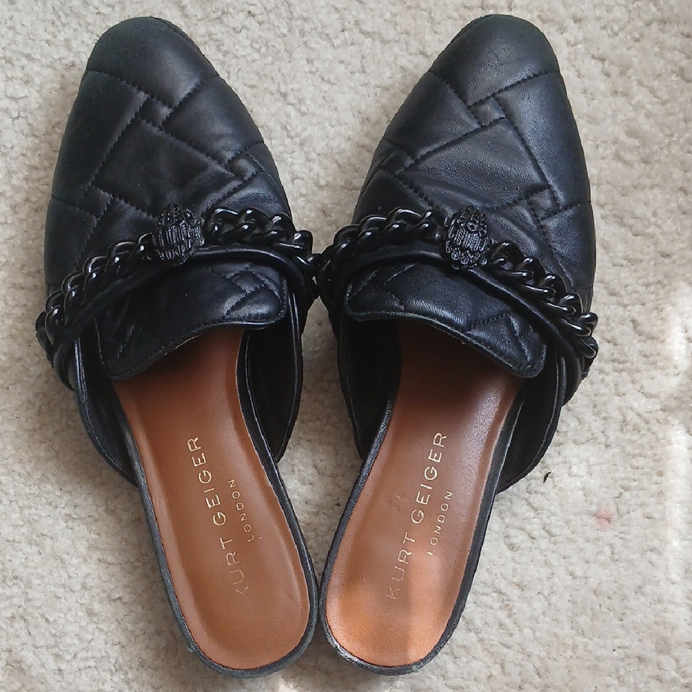 Black Kurt Geiger Chelsea Mules - Chain & Quilt Design - Picture 4 of 7